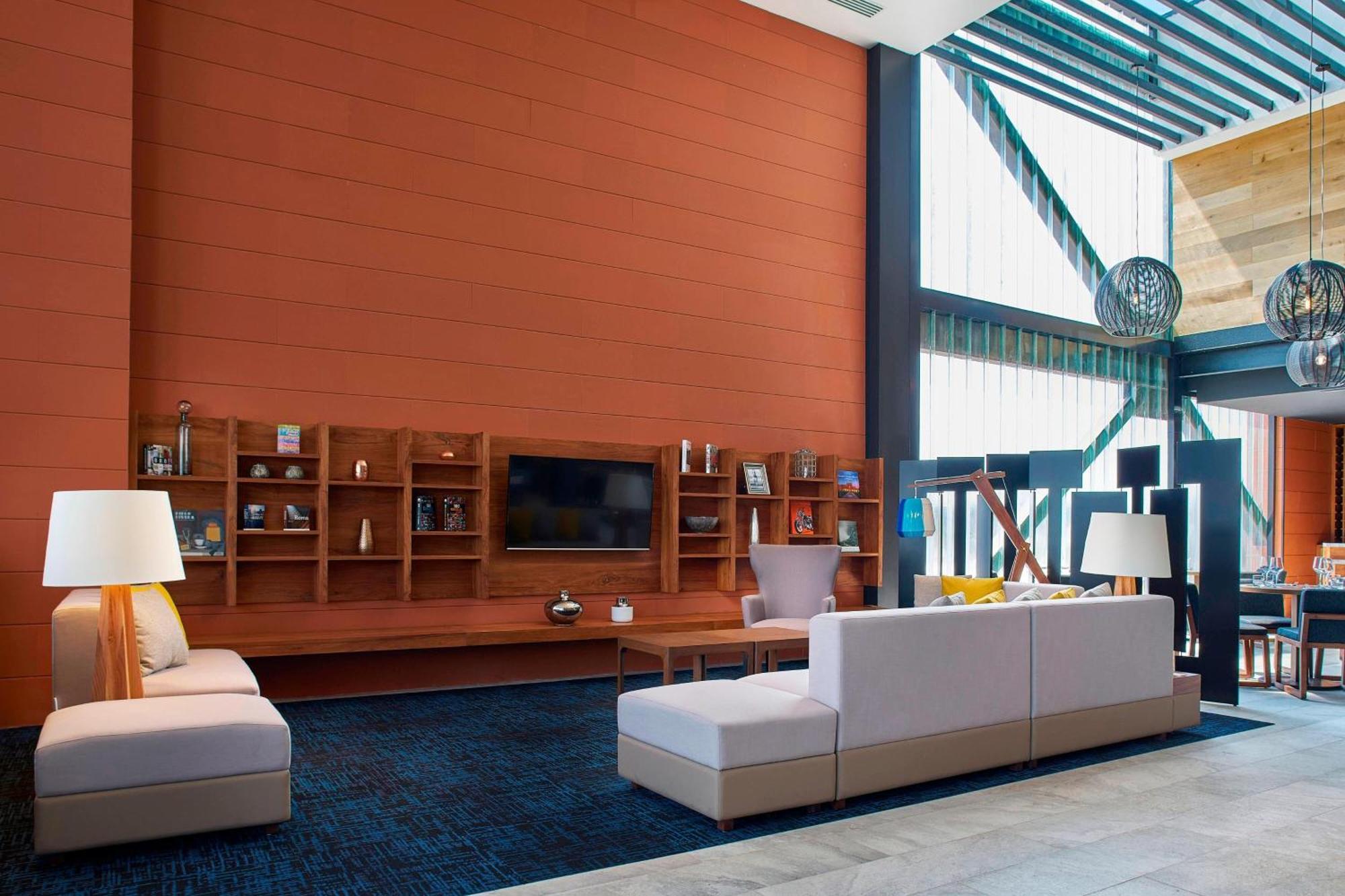 Courtyard By Marriott Mexico City Toreo Esterno foto
