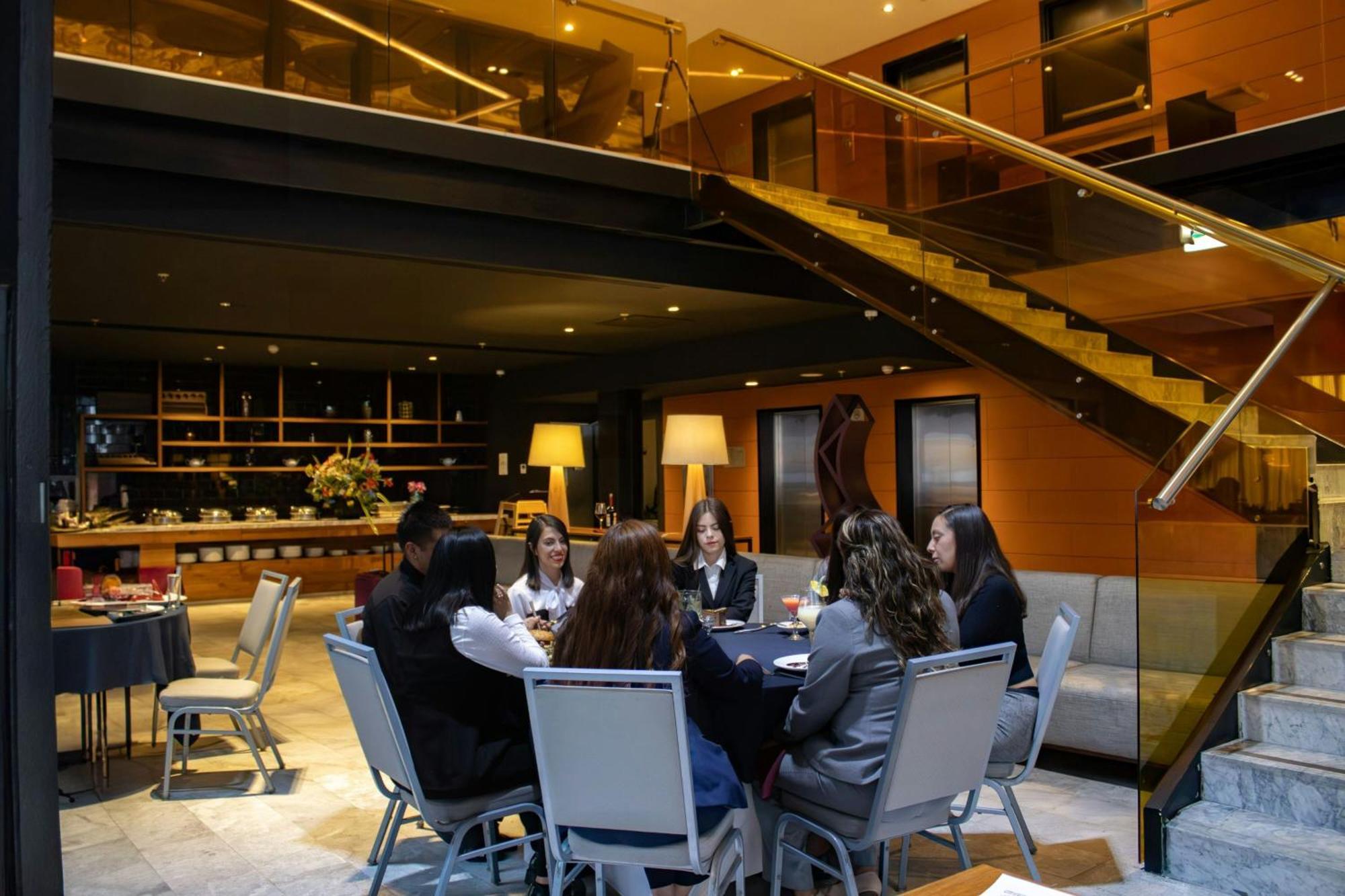 Courtyard By Marriott Mexico City Toreo Esterno foto